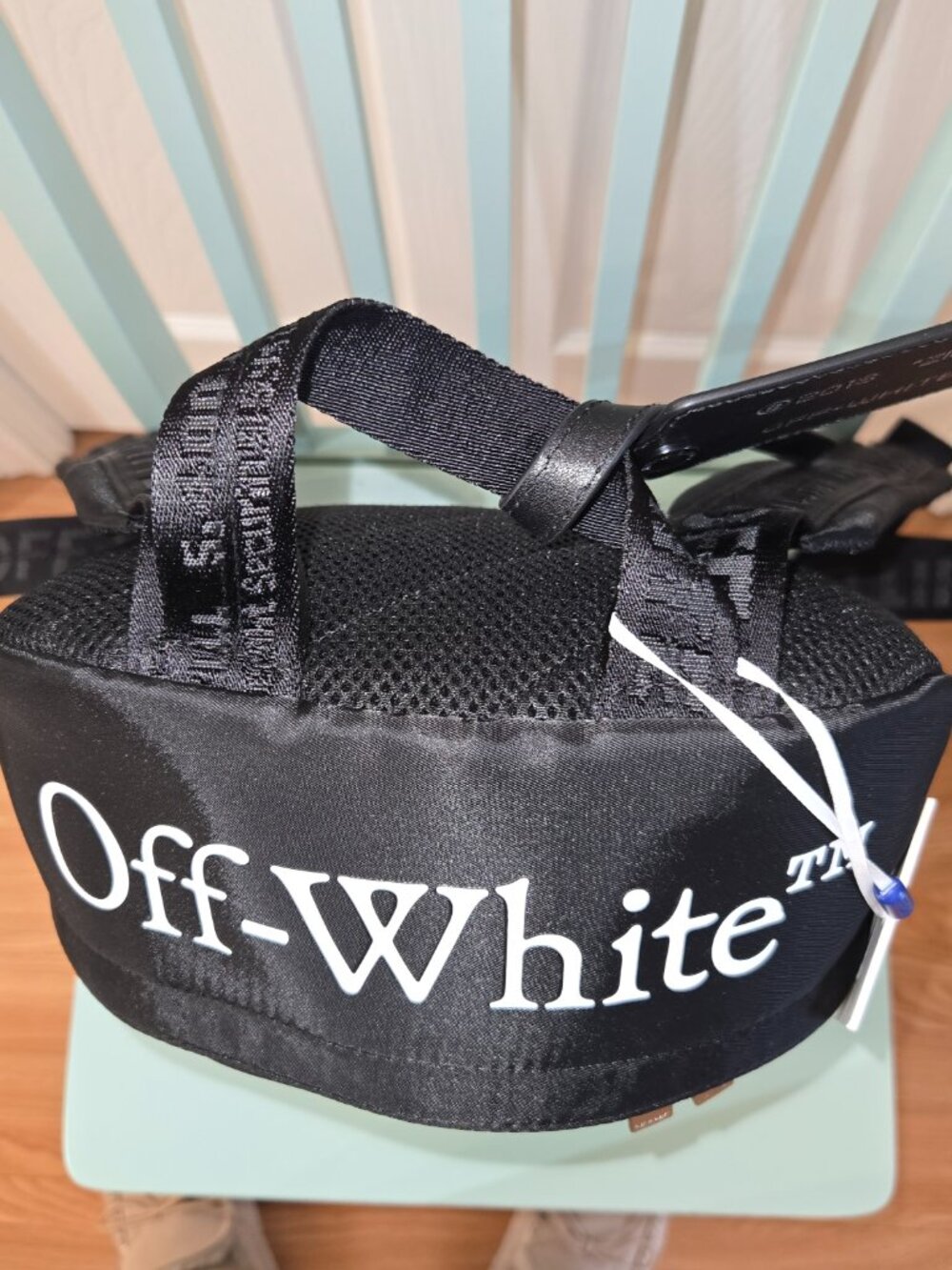 Off-White Classic Dome Logo Backpack - Picture 5 of 10